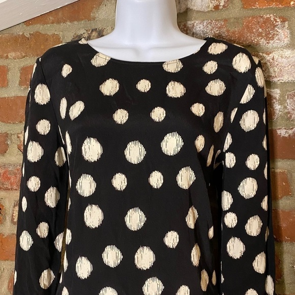 Wayf Abstract Black & White Polka Dot Shift Dress size XS - Picture 3 of 7